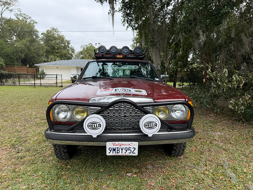 Diesel-Powered 1983 Mercedes Benz 300 CD - 5