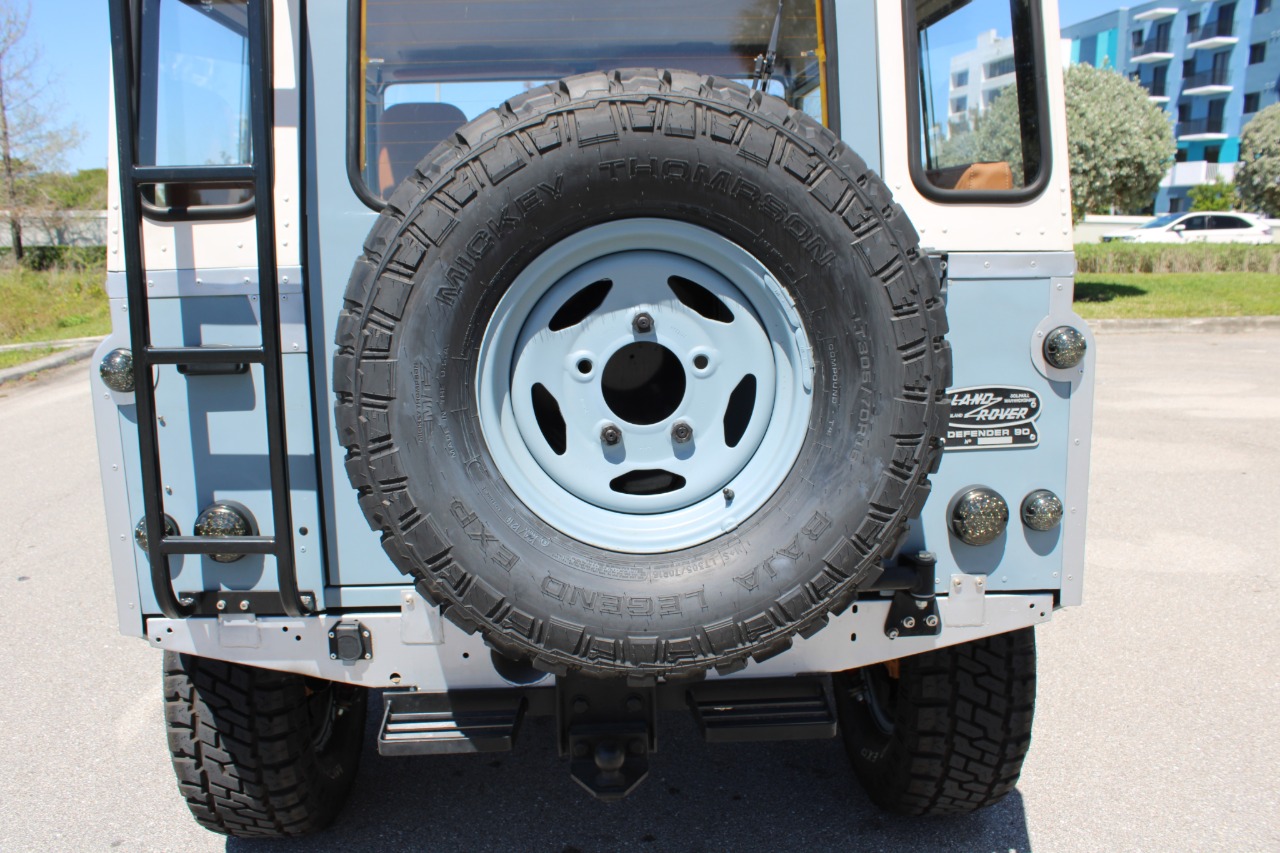 1987 Land Rover Defender 90