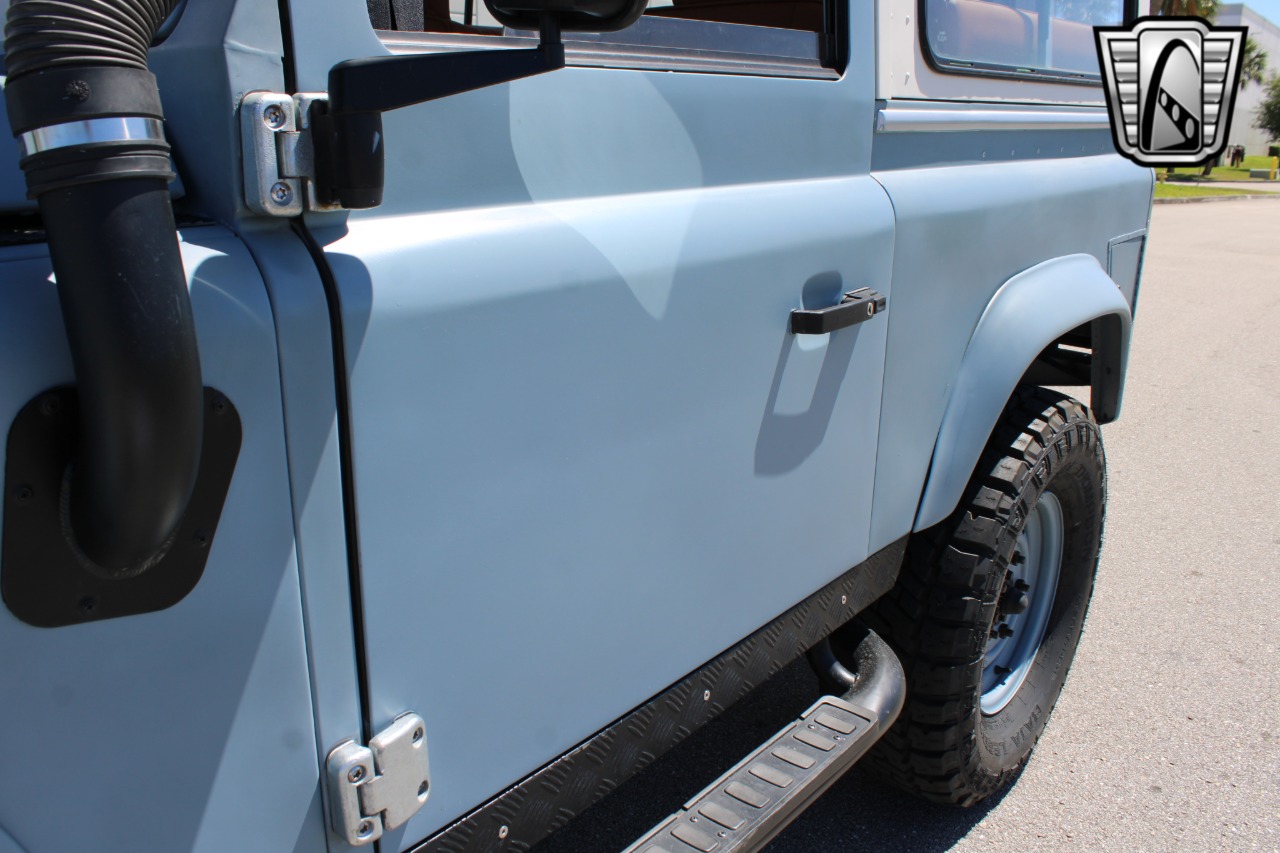 1987 Land Rover Defender 90