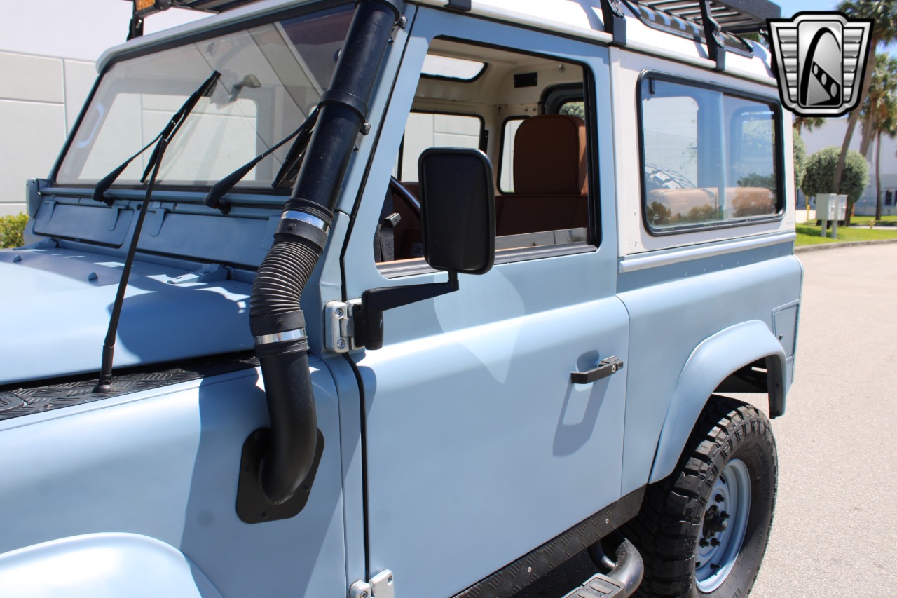 1987 Land Rover Defender 90