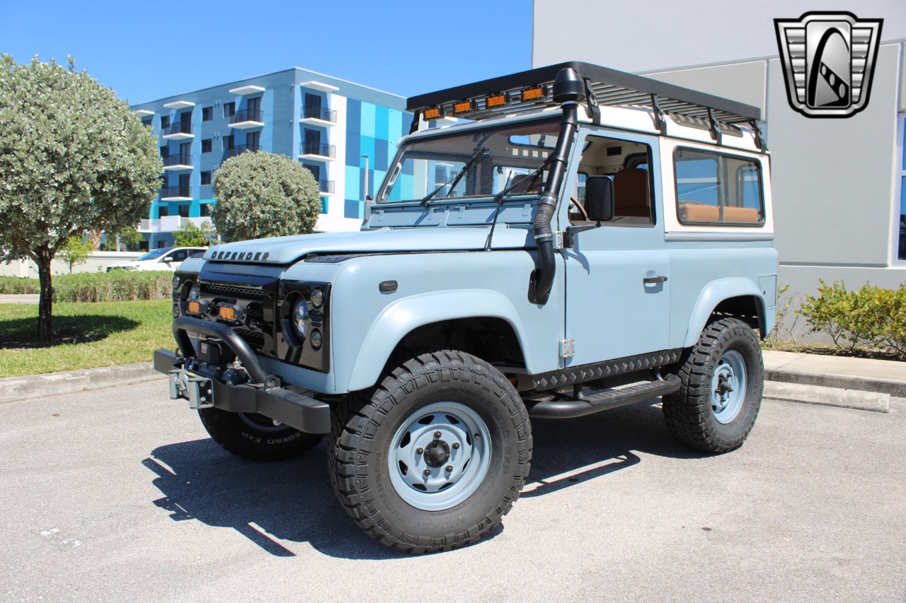 1987 Land Rover Defender 90