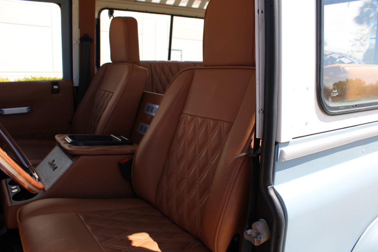 1987 Land Rover Defender 90