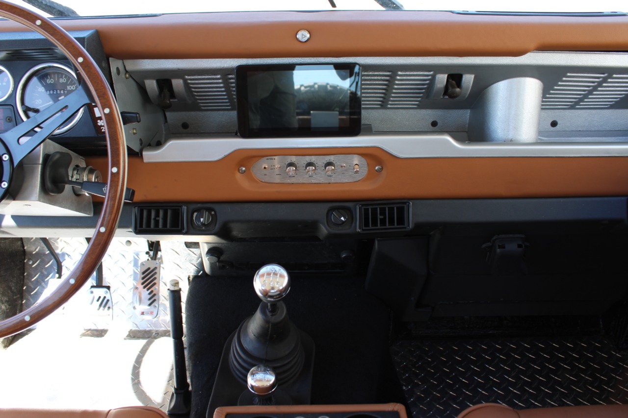 1987 Land Rover Defender 90