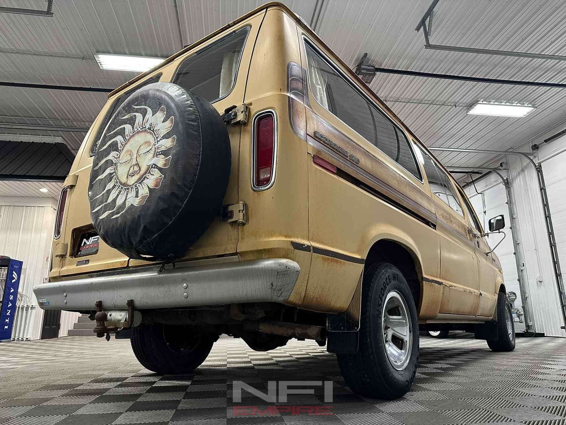 1977 Ford E-150 Econoline Custom
