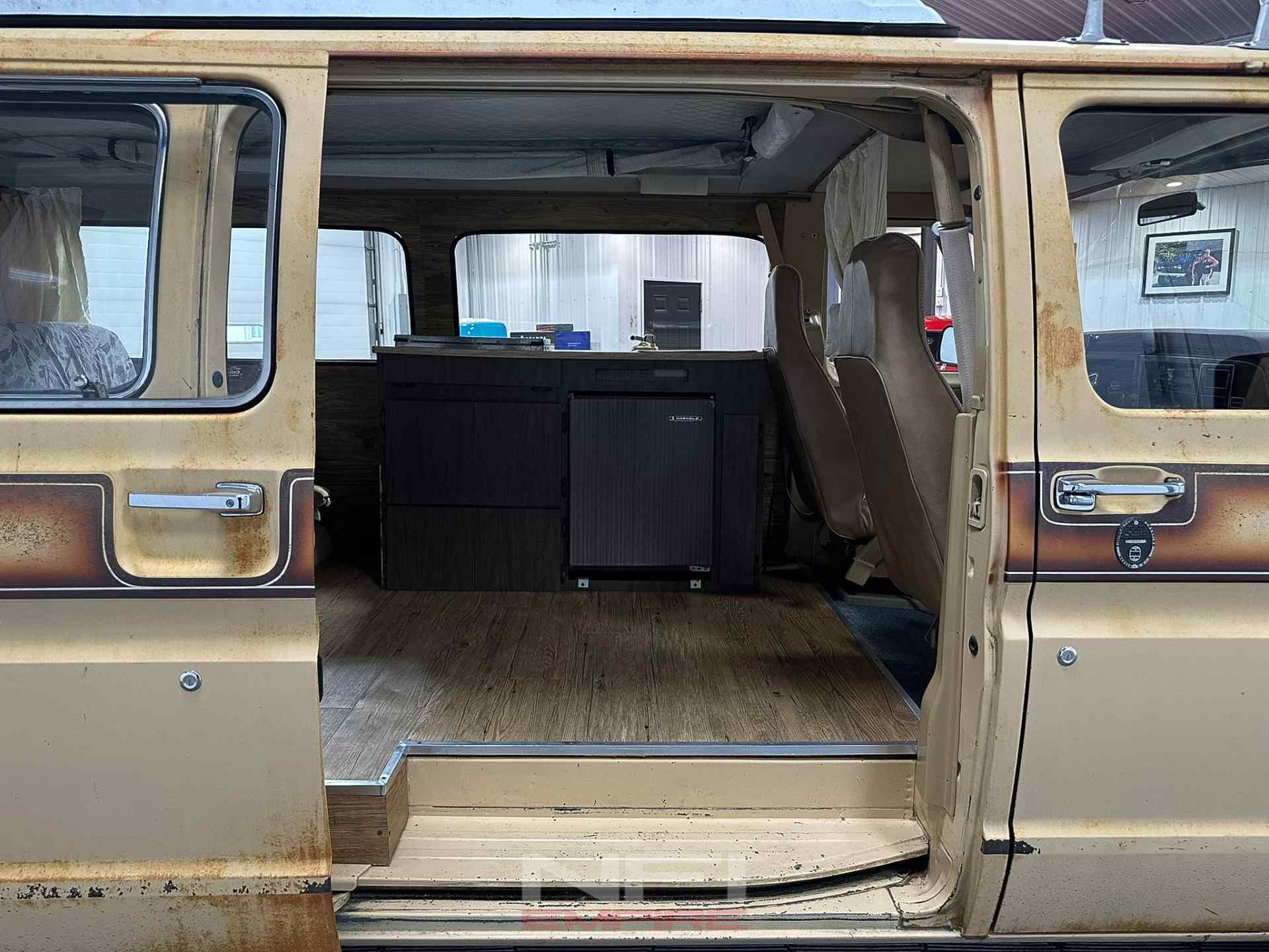 1977 Ford E-150 Econoline Custom
