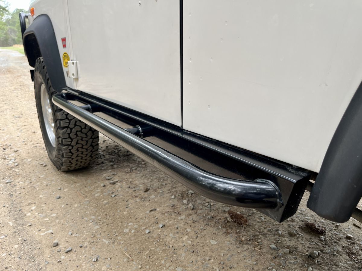 1994 Land Rover Defender 90 NAS