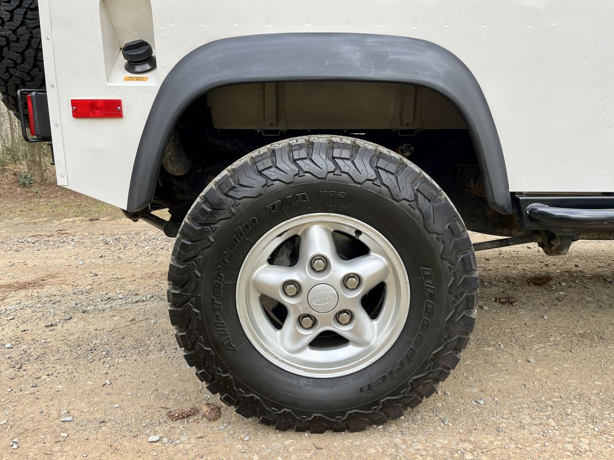 1994 Land Rover Defender 90 NAS