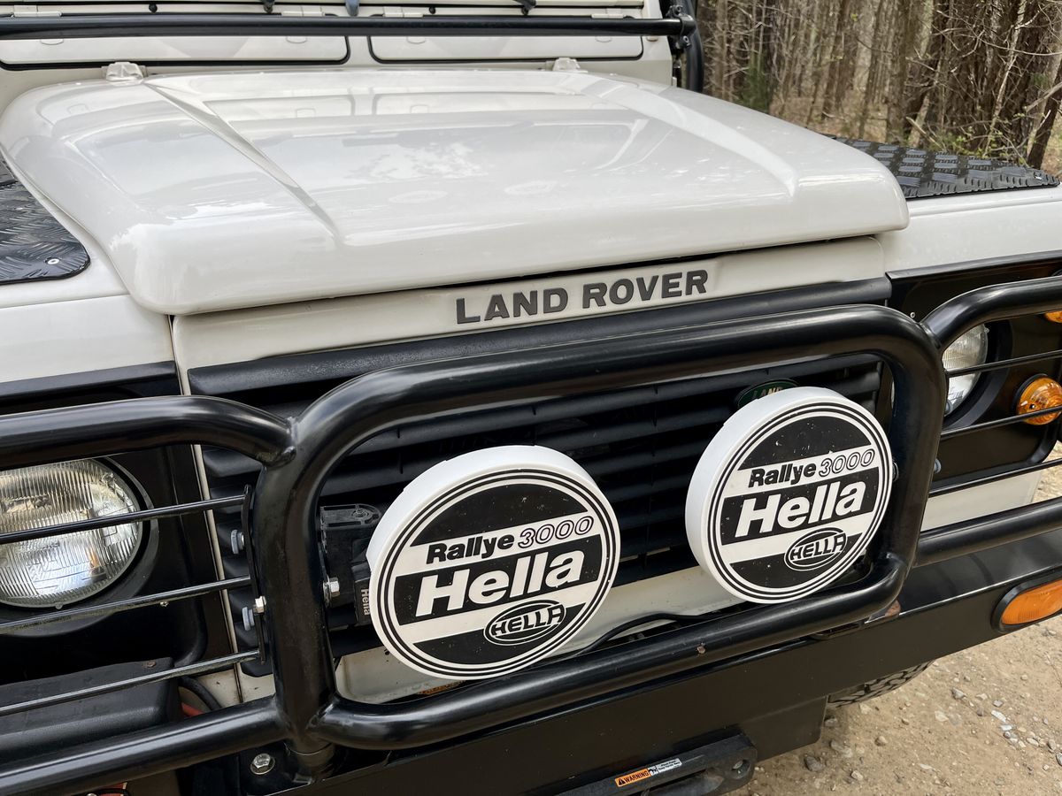 1994 Land Rover Defender 90 NAS