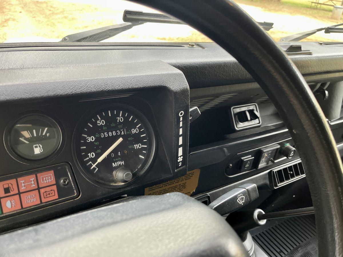 1994 Land Rover Defender 90 NAS