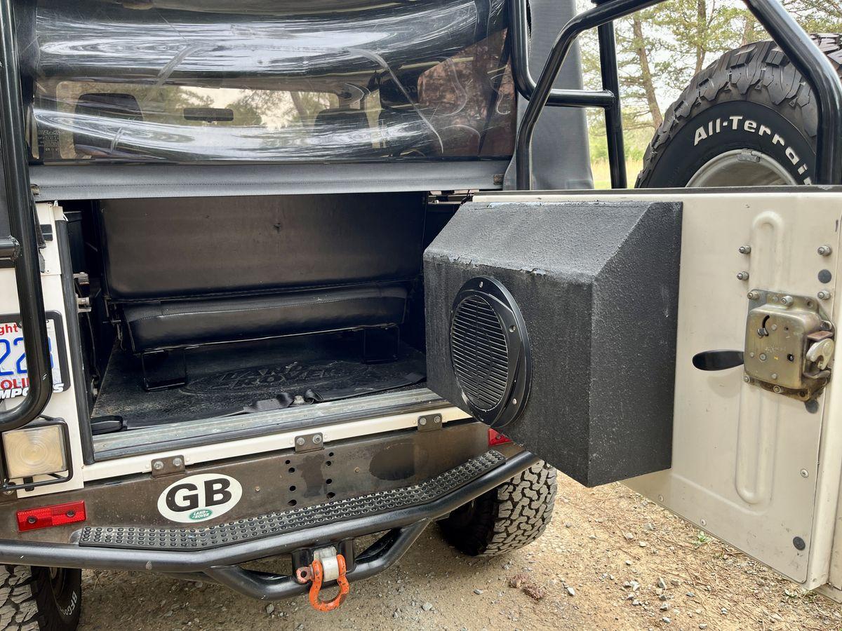 1994 Land Rover Defender 90 NAS