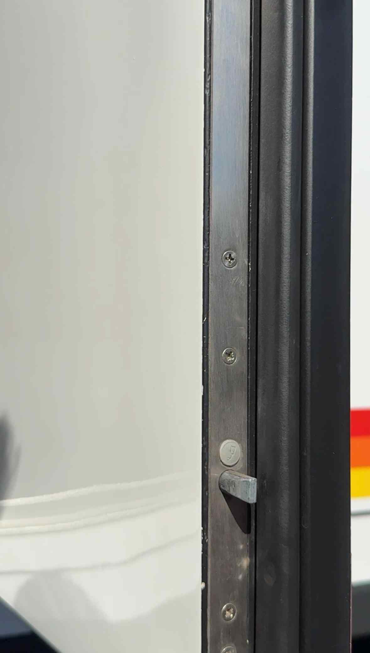 2019 Global Expedition Vehicles SAFARI EXTREME