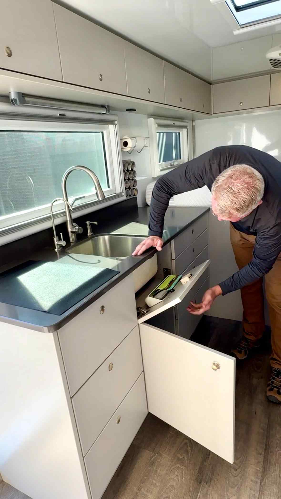 2019 Global Expedition Vehicles SAFARI EXTREME