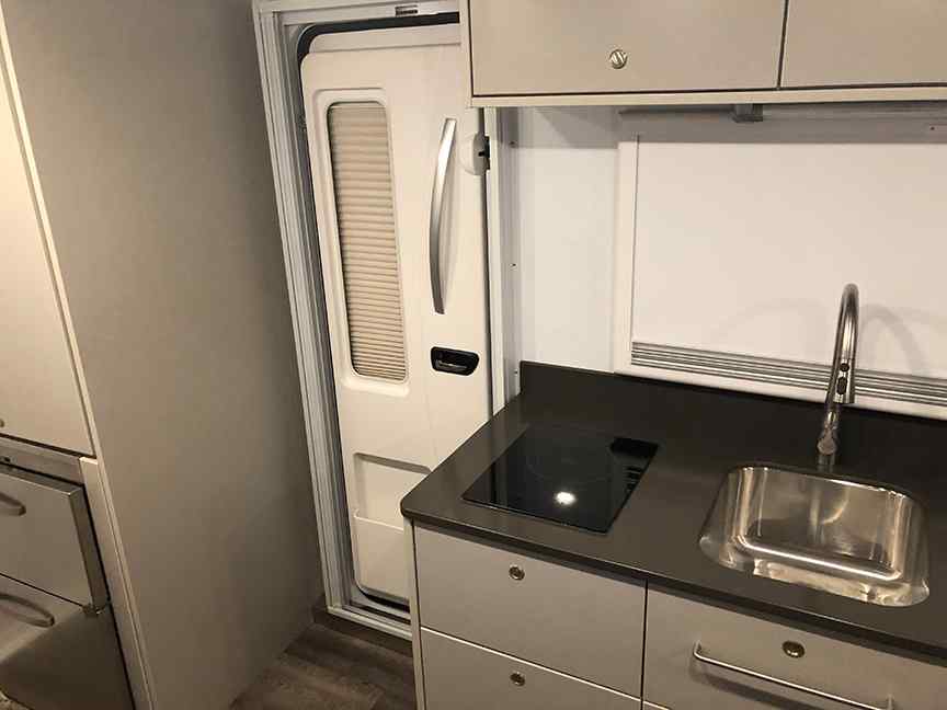 2019 Global Expedition Vehicles SAFARI EXTREME