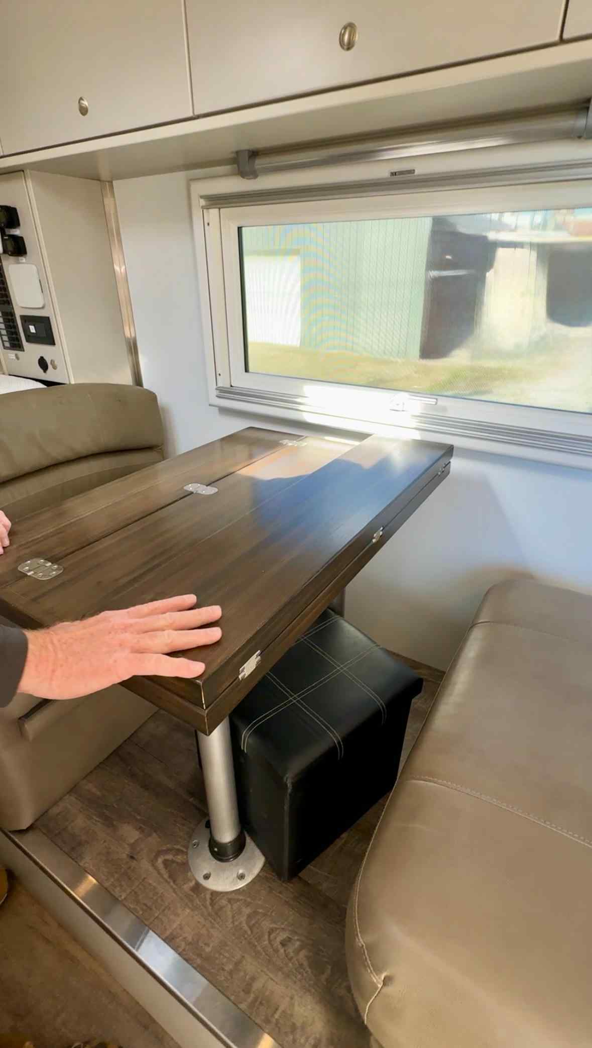 2019 Global Expedition Vehicles SAFARI EXTREME