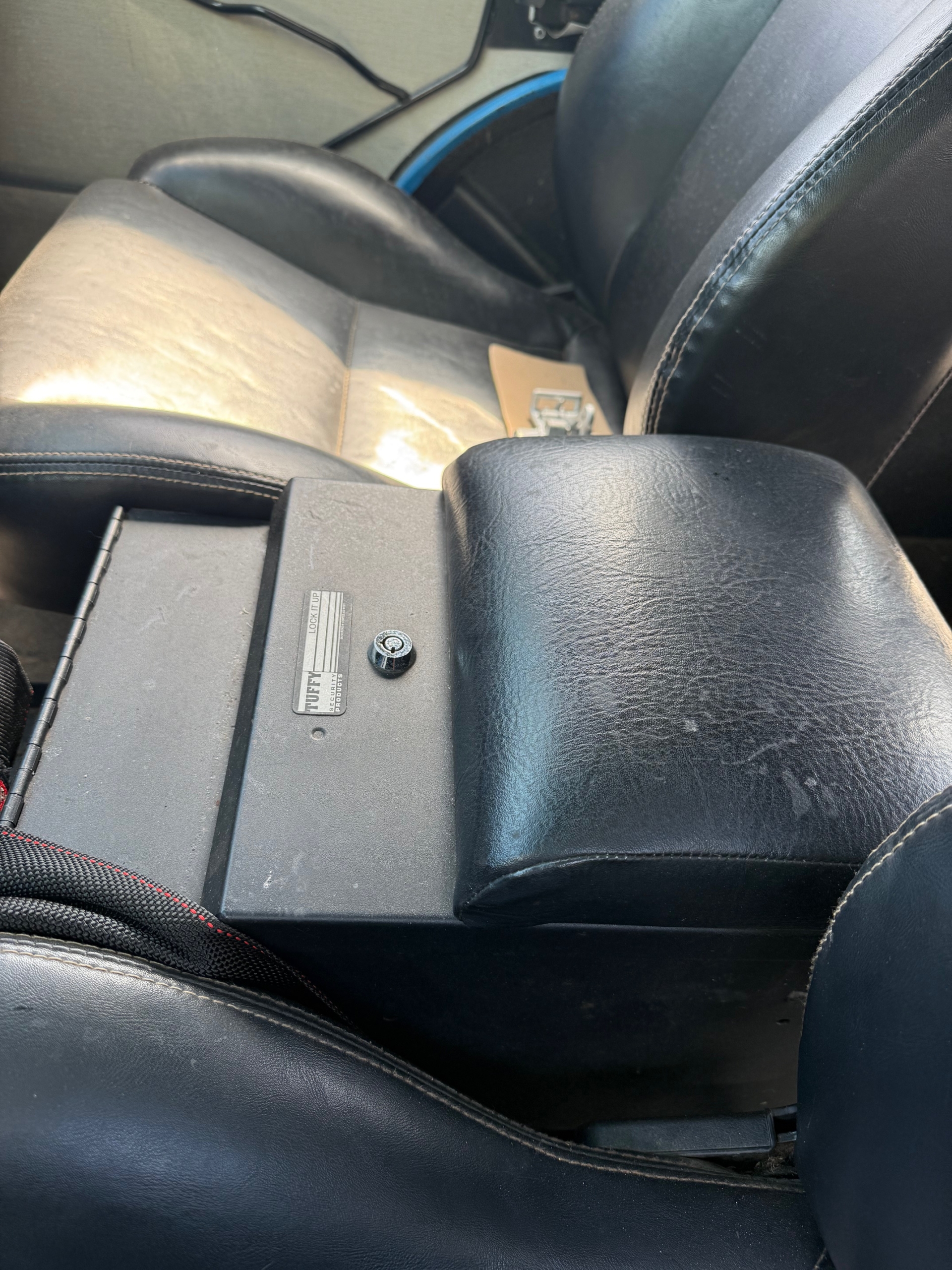 Modified 1976 Jeep CJ-5 Levi's Edition