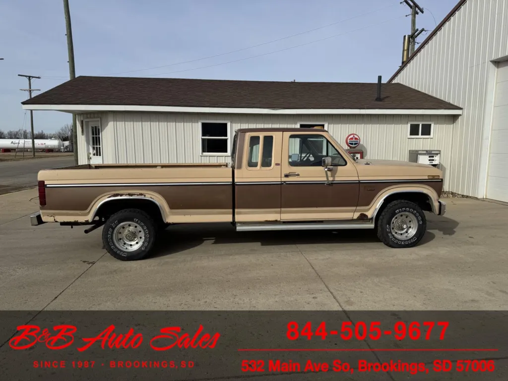 1985 Ford F-150 4x4 XLT Lariat