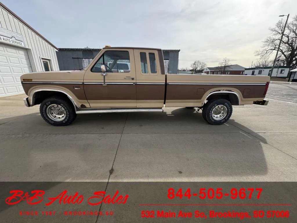 1985 Ford F-150 4x4 XLT Lariat