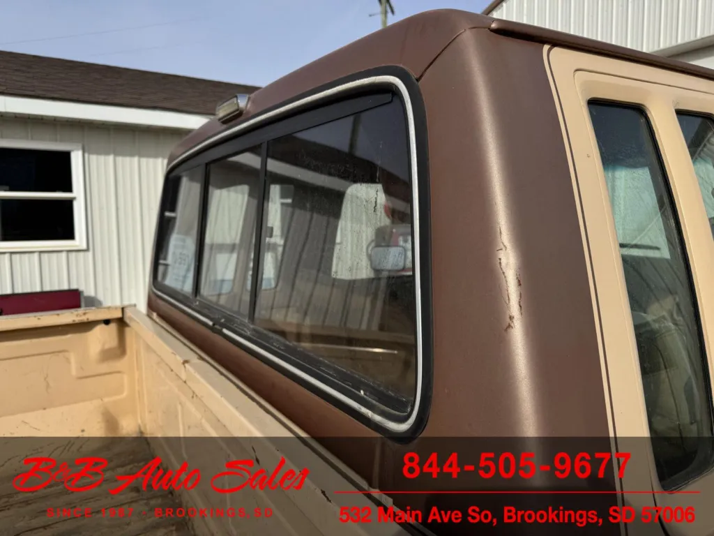 1985 Ford F-150 4x4 XLT Lariat