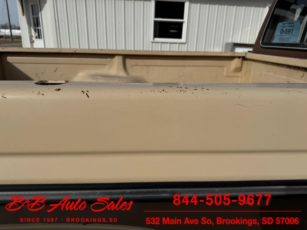 1985 Ford F-150 4x4 XLT Lariat