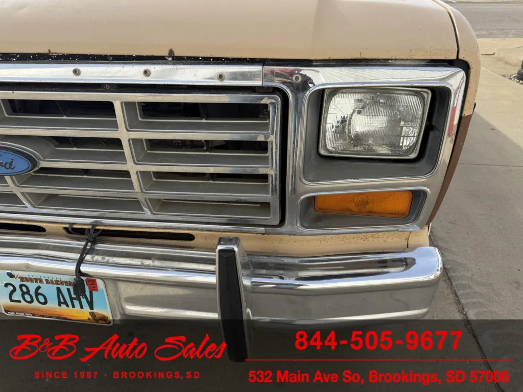 1985 Ford F-150 4x4 XLT Lariat