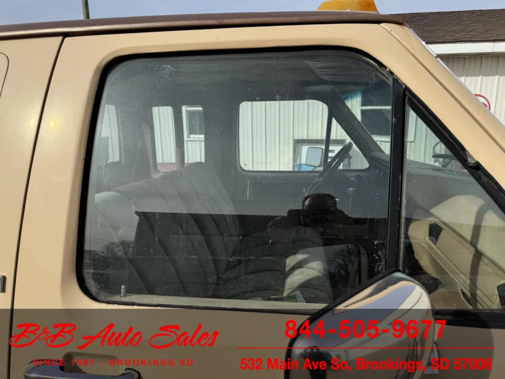 1985 Ford F-150 4x4 XLT Lariat