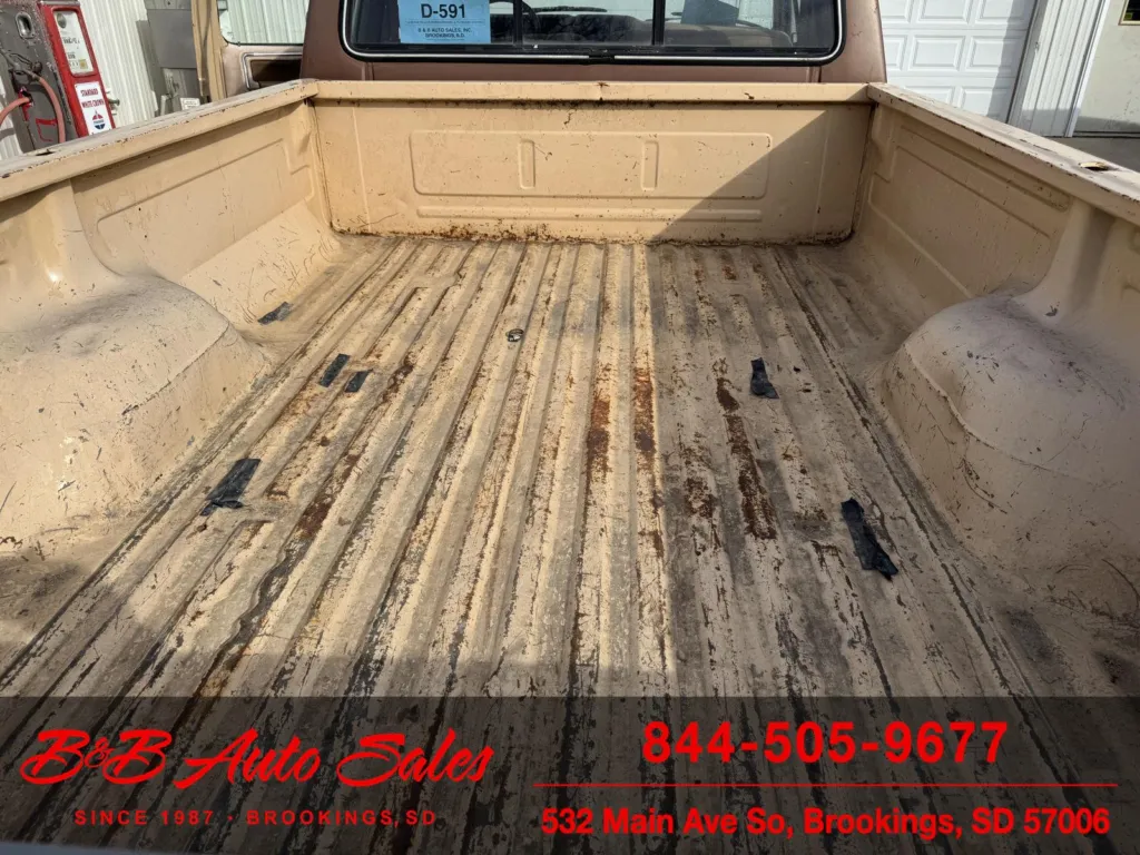 1985 Ford F-150 4x4 XLT Lariat