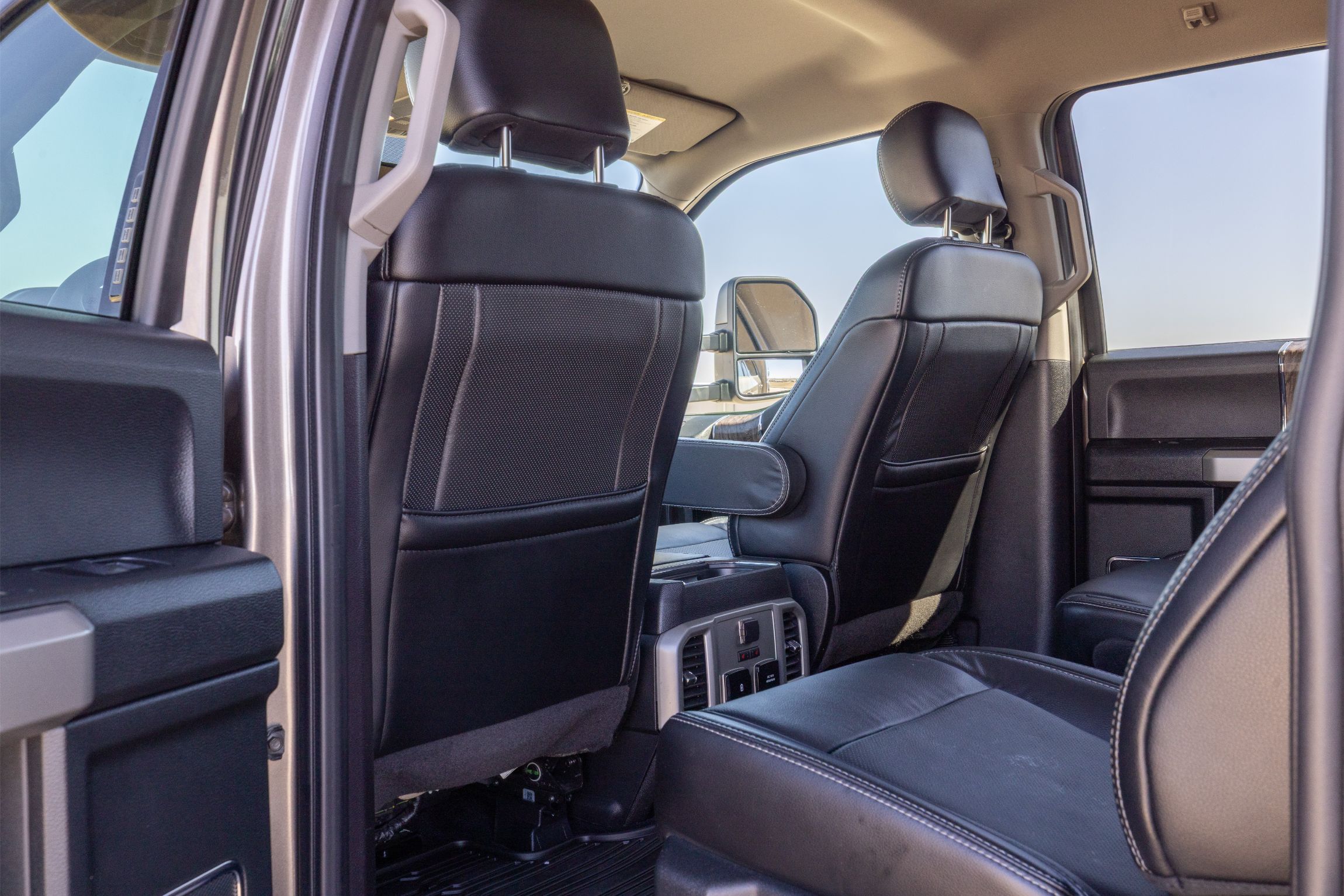 2019 EarthRoamer XV-LTS 232