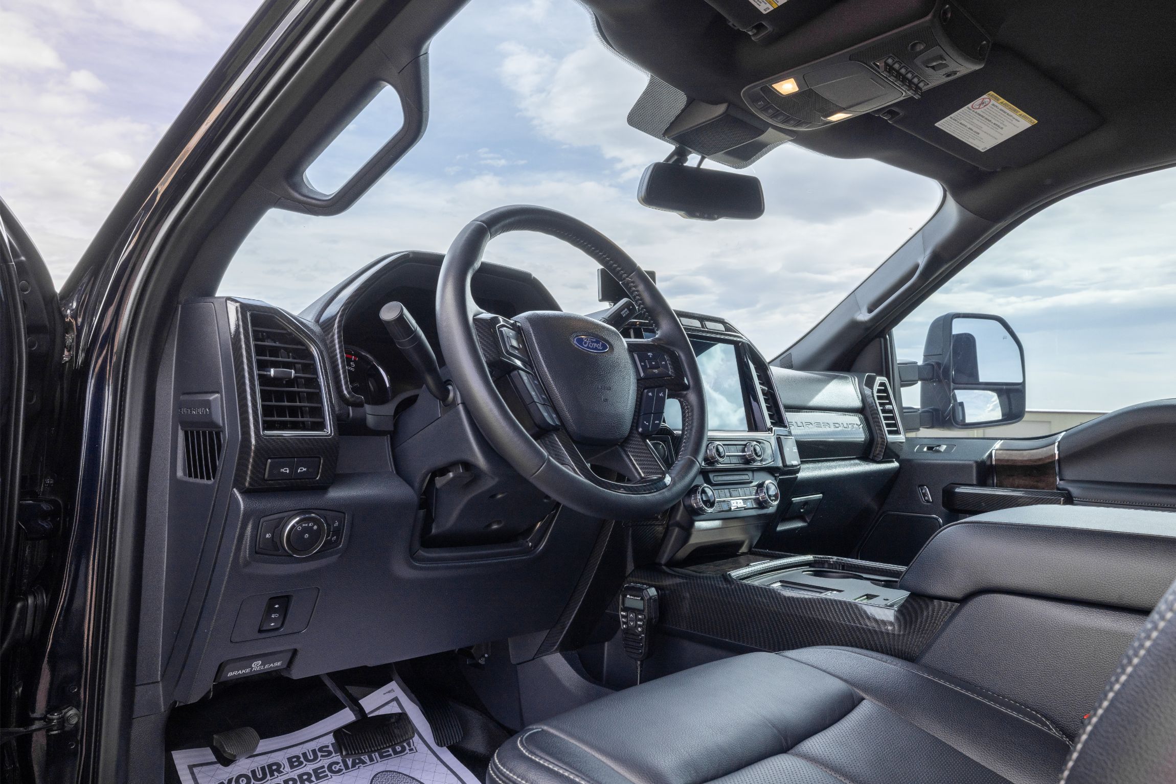 2022 EarthRoamer XV-LTi 051