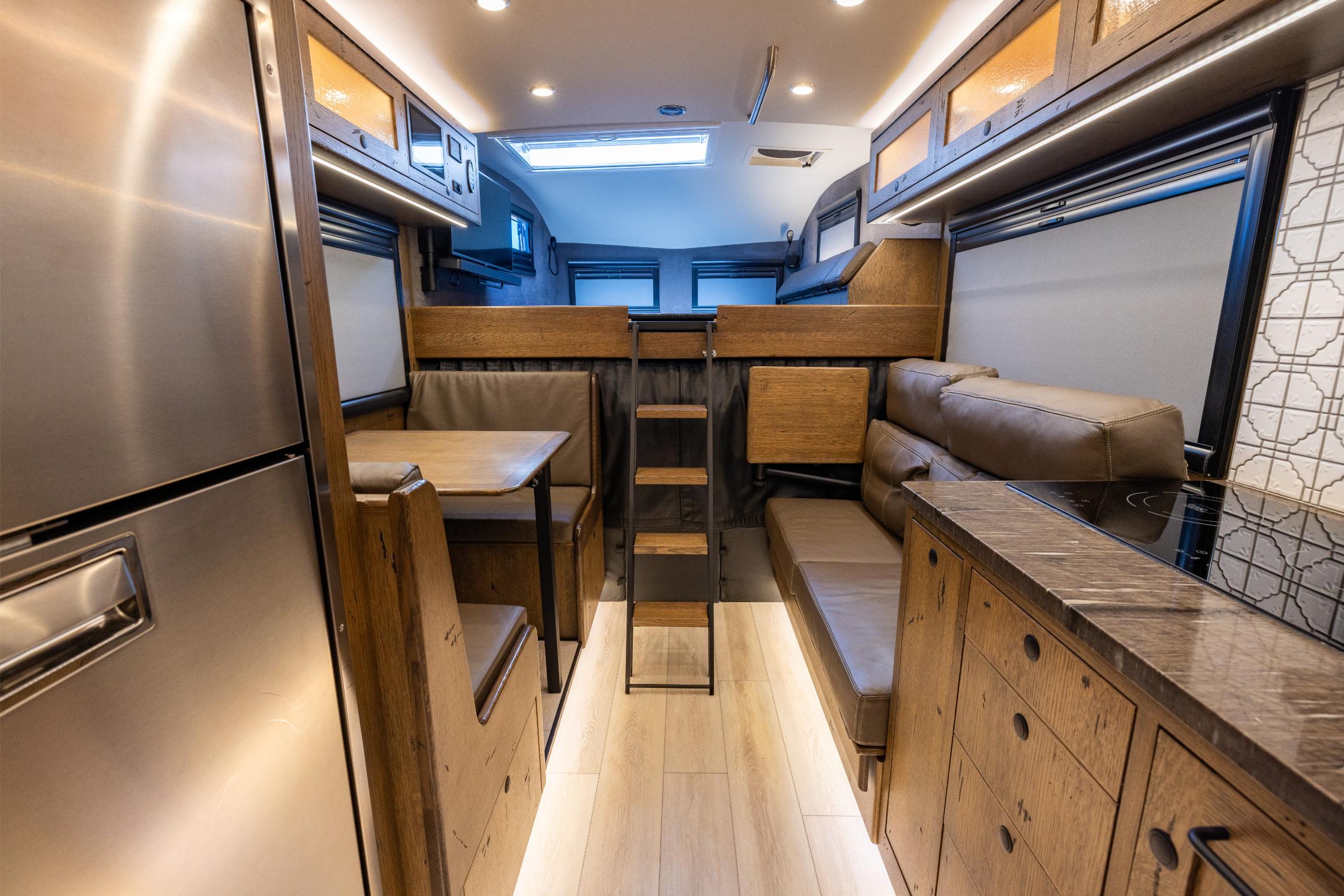 2020 EarthRoamer XV-LTi 011