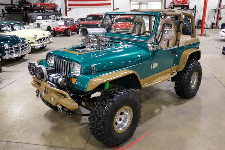 Custom 1995 Jeep Wrangler