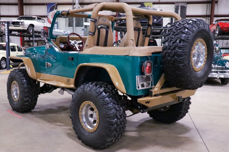 Custom 1995 Jeep Wrangler - 5