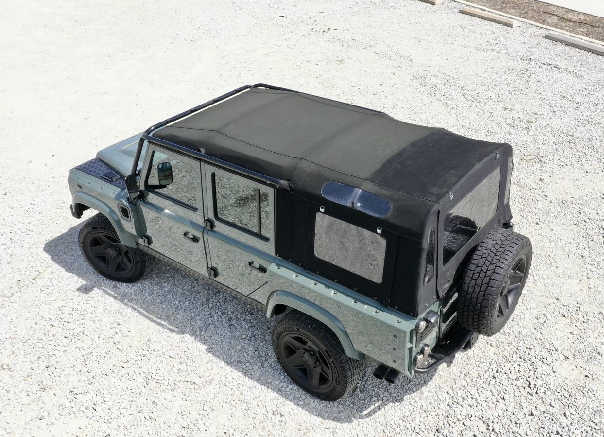 2021 Land Rover Defender 110 Soft Top