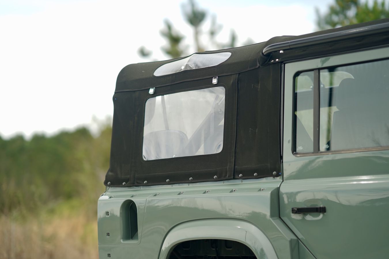 2021 Land Rover Defender 110 Soft Top