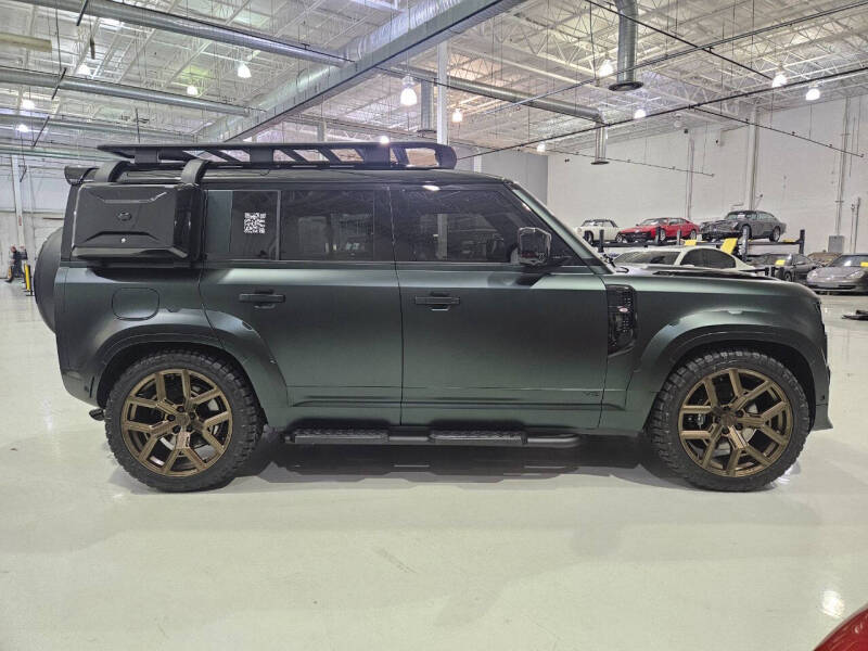 2025 Land Rover Defender 110 V8 Urban Widetrack - 2