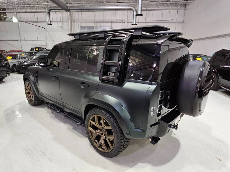 2025 Land Rover Defender 110 V8 Urban Widetrack - 5