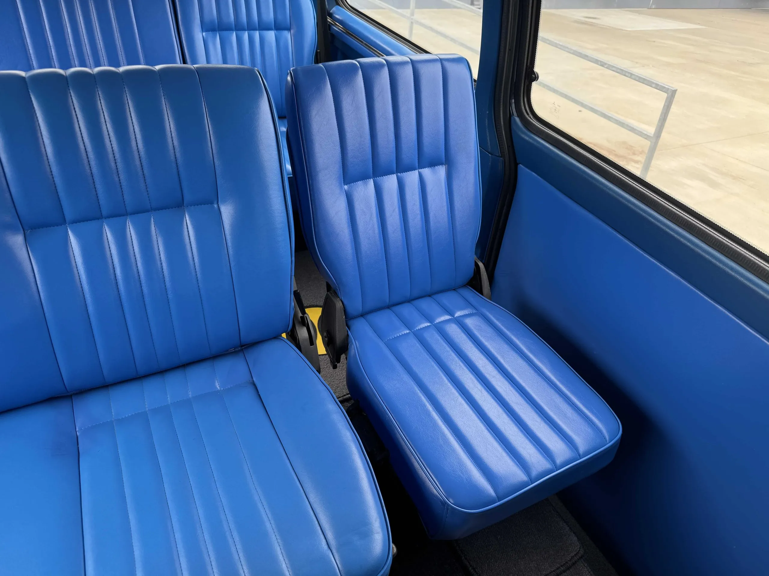 Lifted 1993 Mitsubishi Delica L300