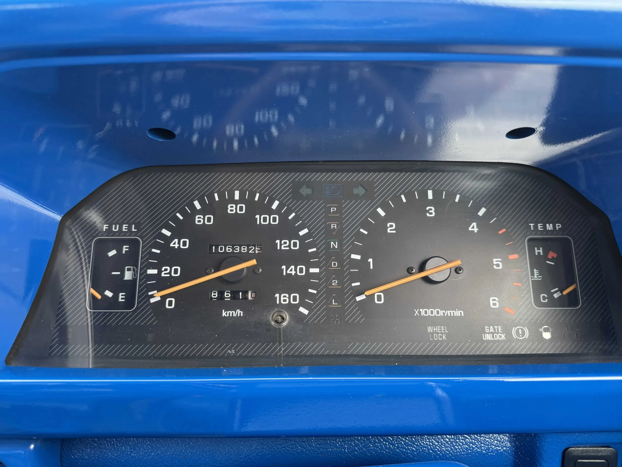 Lifted 1993 Mitsubishi Delica L300