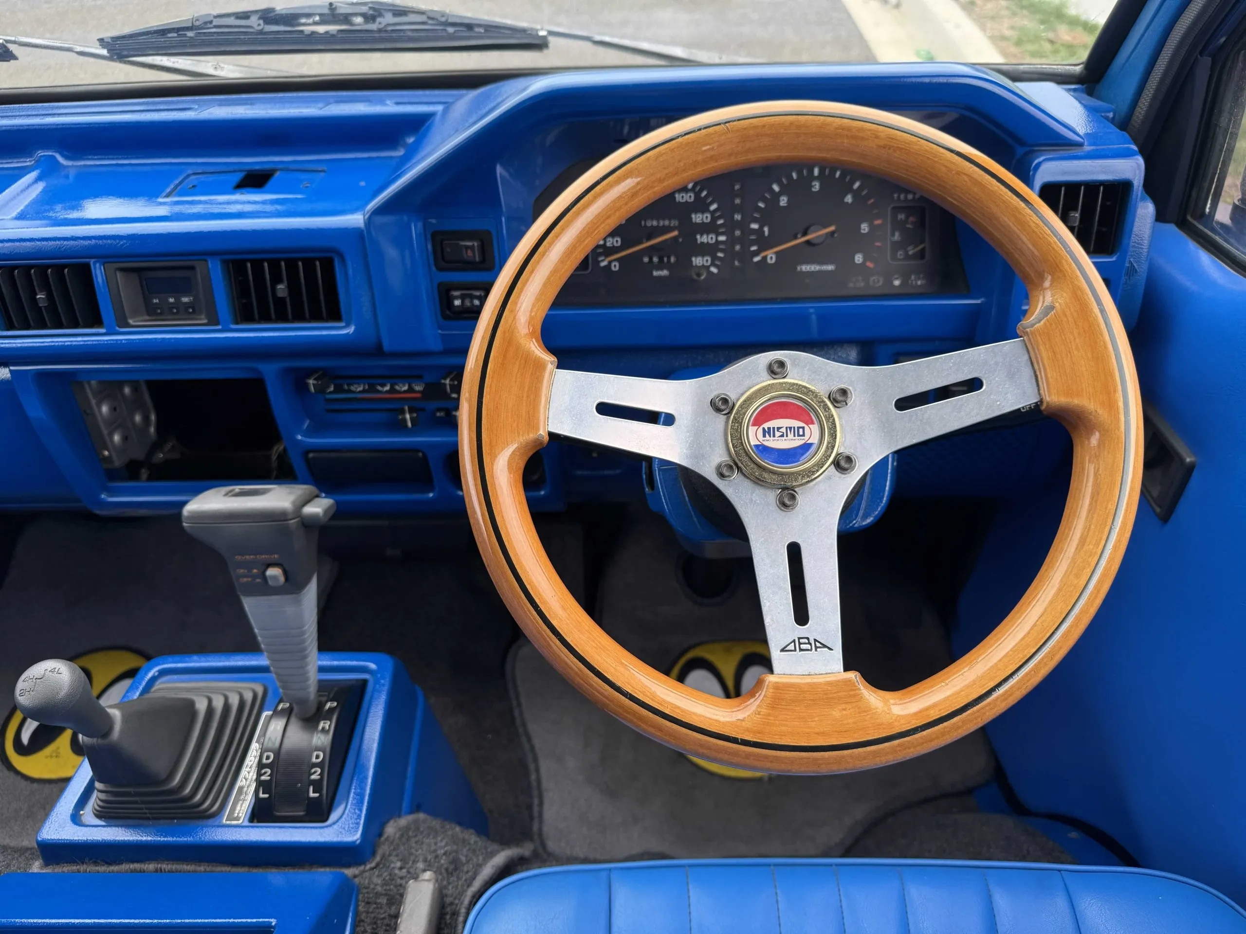 Lifted 1993 Mitsubishi Delica L300