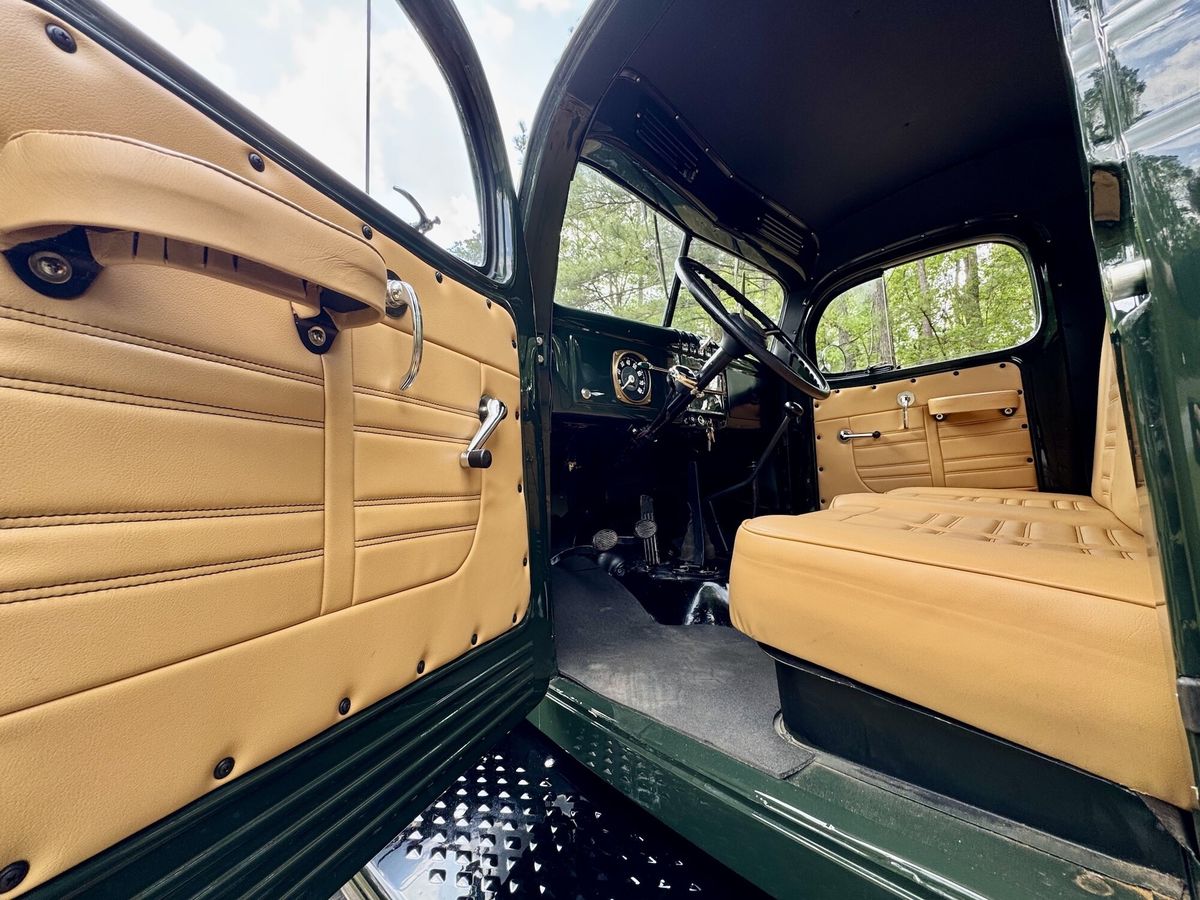 1947 Dodge Power Wagon B-4-PW-126