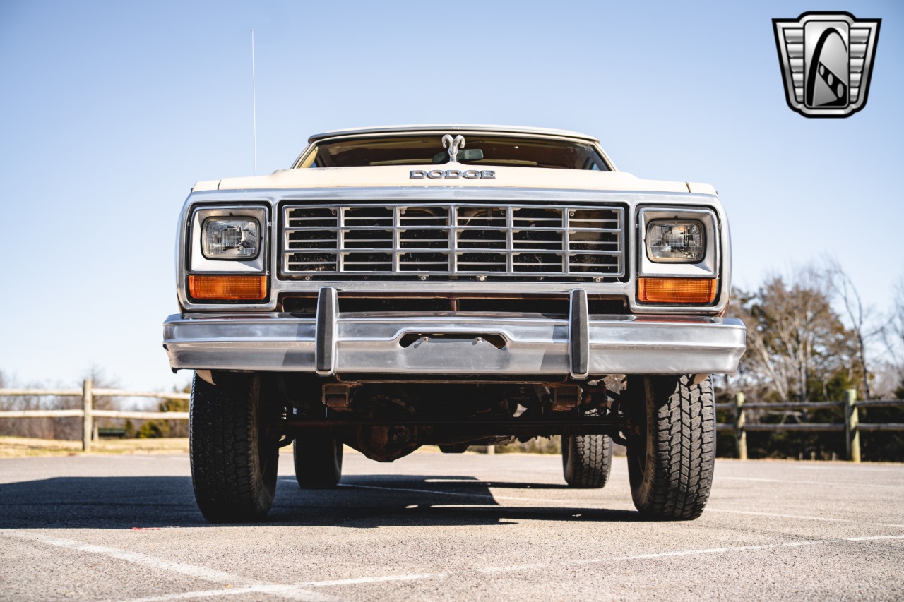 1983 Dodge Ramcharger SE Prospector