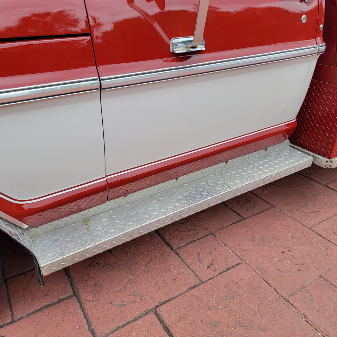 1969 Ford F-350 Hauler
