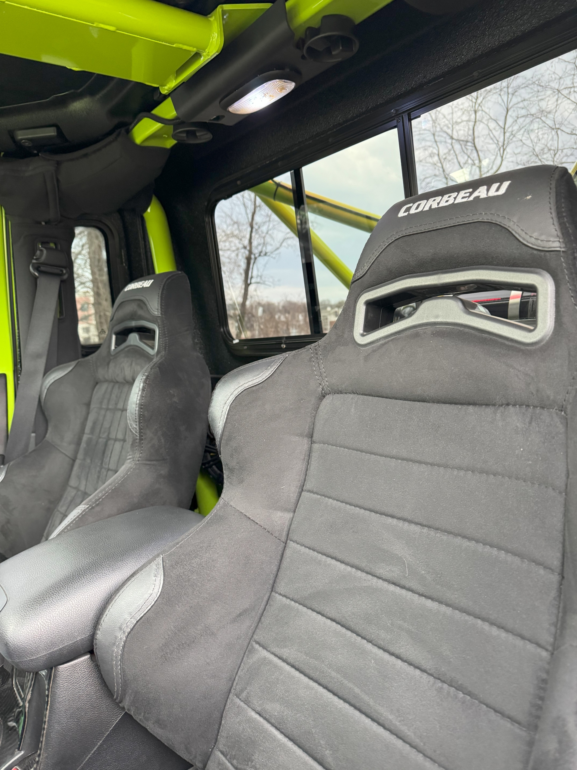 Heavily-Modified 2013 Jeep Wrangler JK8 Conversion 4×4