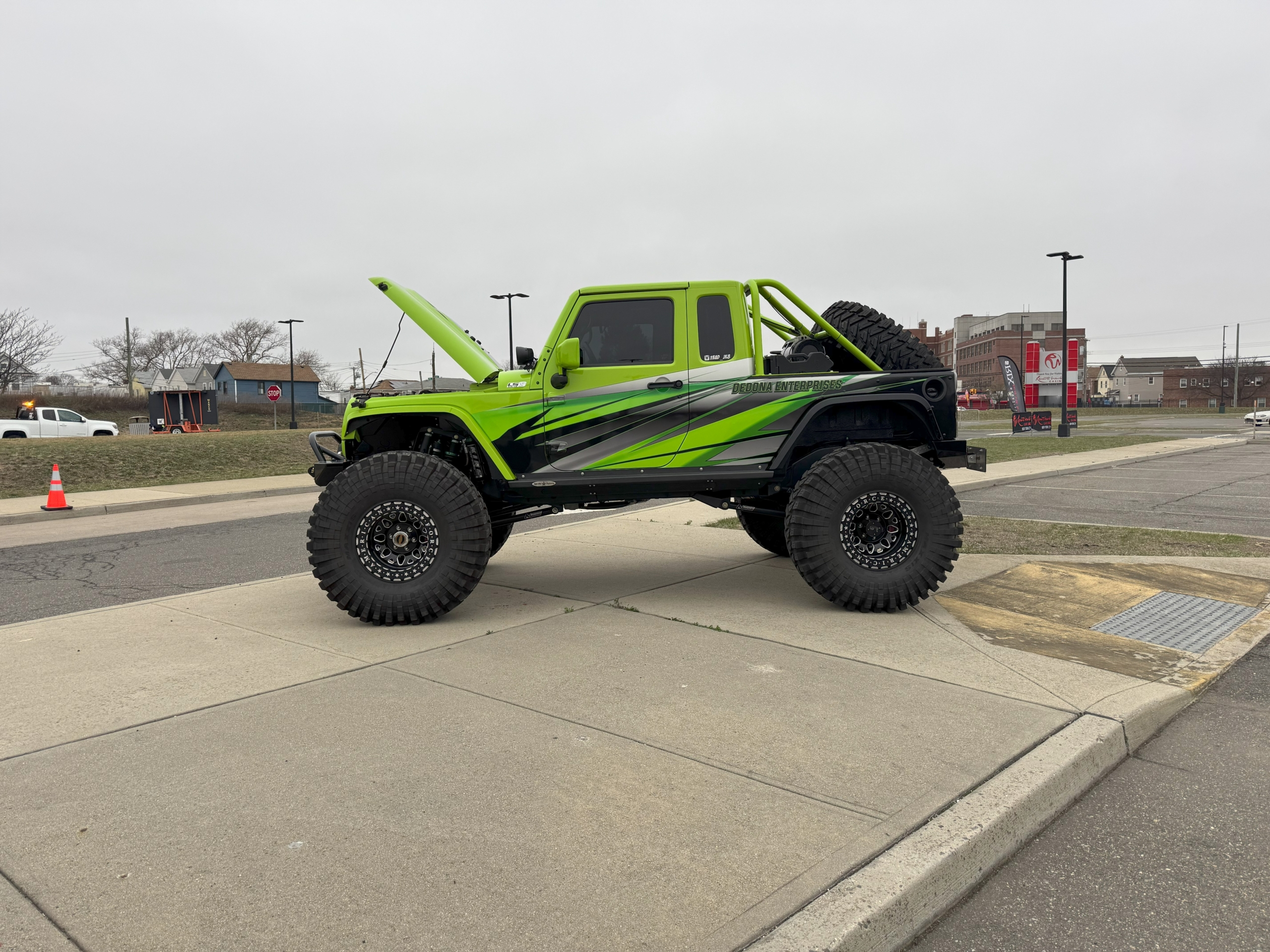 Heavily-Modified 2013 Jeep Wrangler JK8 Conversion 4×4