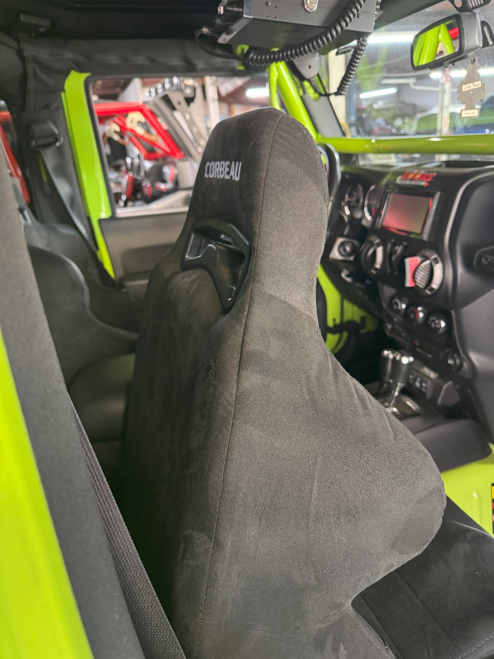 Heavily-Modified 2013 Jeep Wrangler JK8 Conversion 4×4