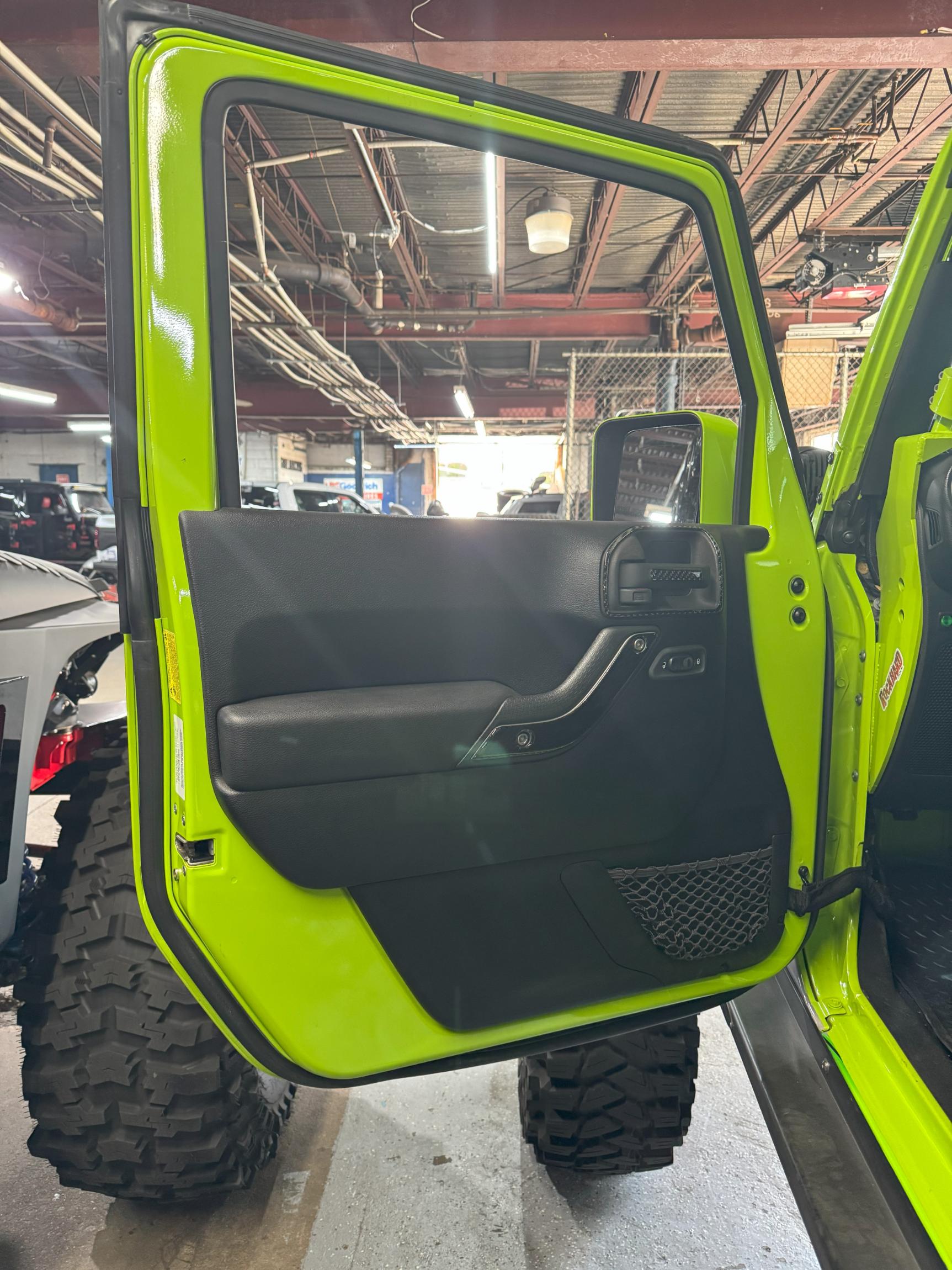 Heavily-Modified 2013 Jeep Wrangler JK8 Conversion 4×4