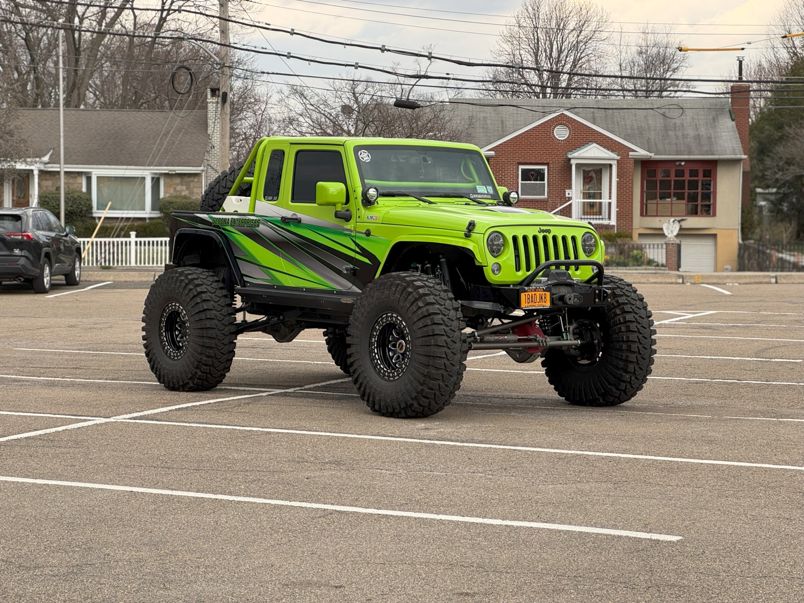 Heavily-Modified 2013 Jeep Wrangler JK8 Conversion 4×4