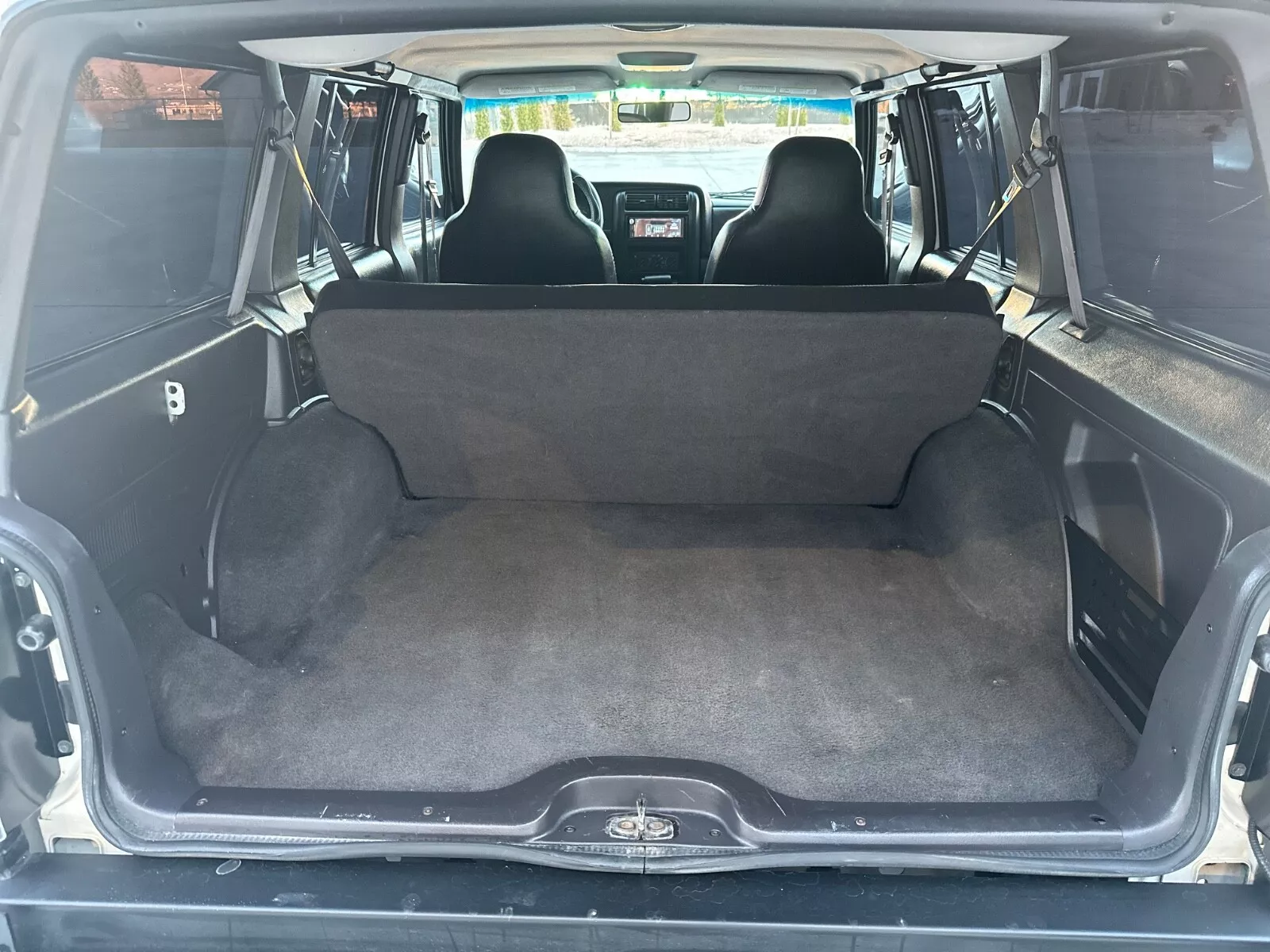 2000 Jeep Cherokee XJ Restomod