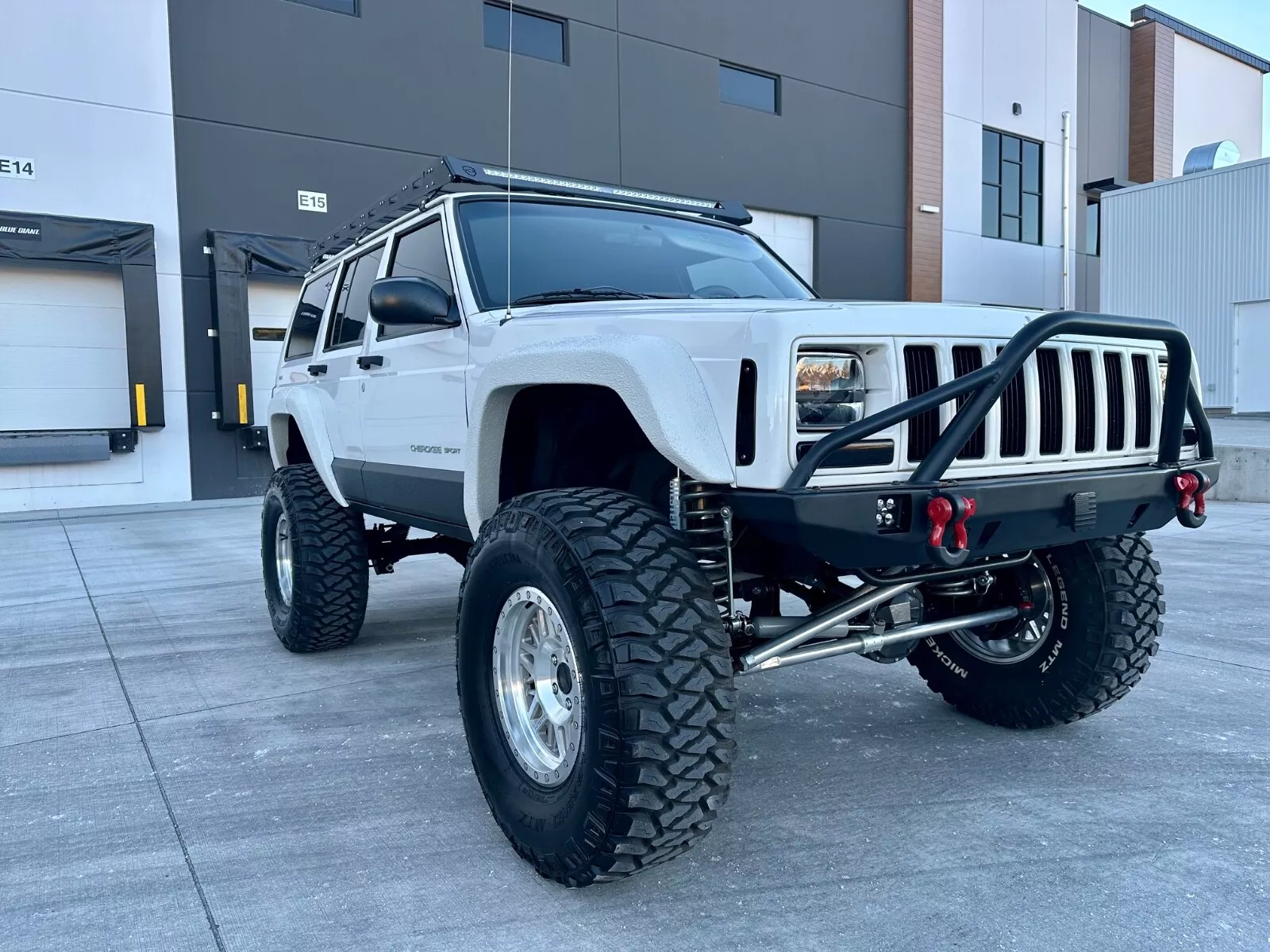 2000 Jeep Cherokee XJ Restomod