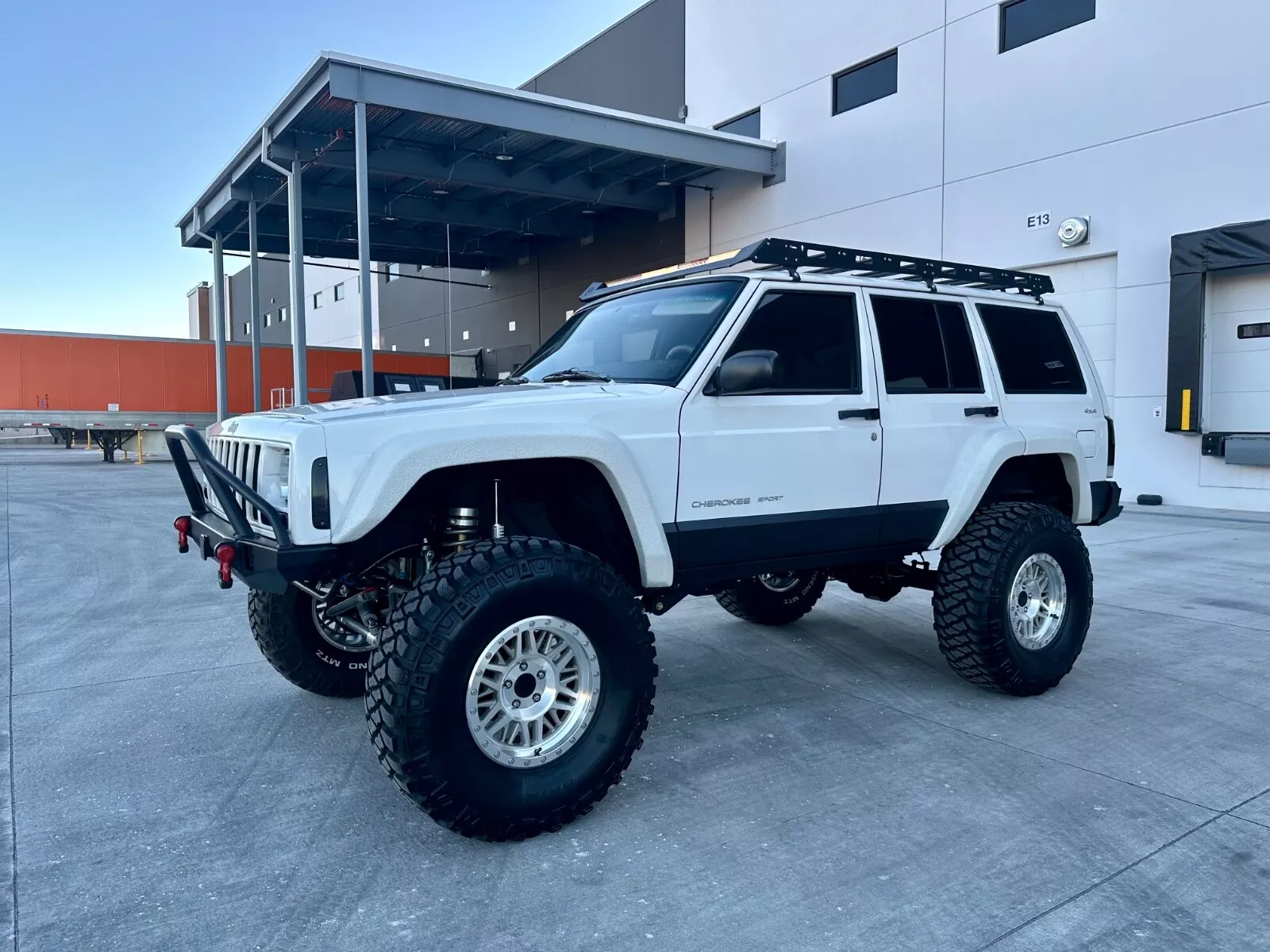 2000 Jeep Cherokee XJ Restomod