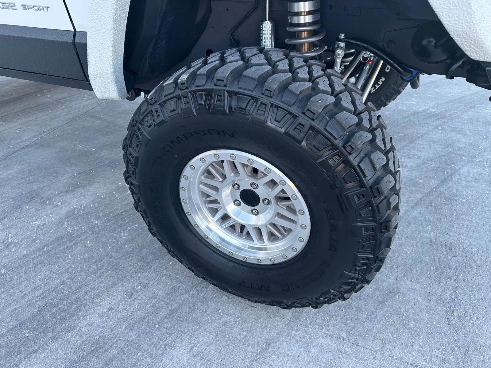 2000 Jeep Cherokee XJ Restomod